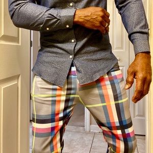 Men Plaid Slim Fit Plaid Print Pants.